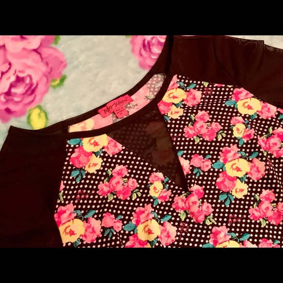 Betsey Johnson M Performance Lot Floral Top & Bra - Picture 8 of 8